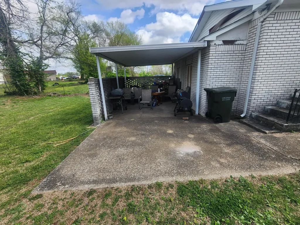 113 Liberty Street Hopkinsville KY 42240