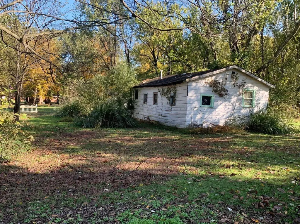 266 Lone Valley Road Gilbertsville KY 42044