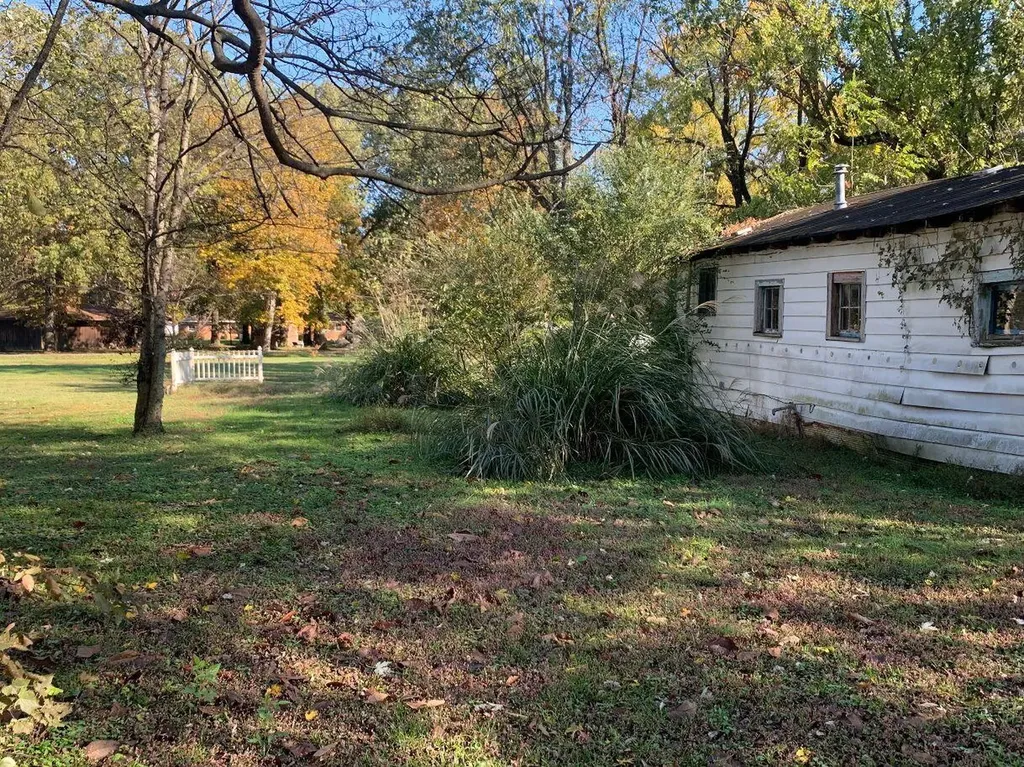 266 Lone Valley Road Gilbertsville KY 42044