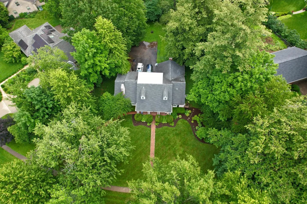 1305 Cooper Drive Lexington KY 40502