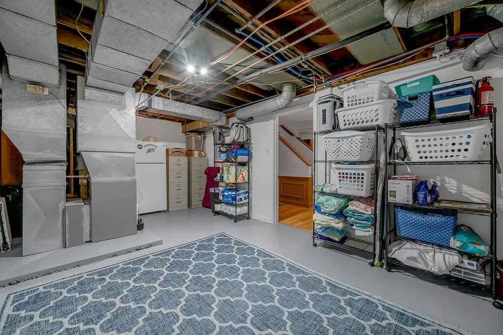 1305 Cooper Drive Lexington KY 40502