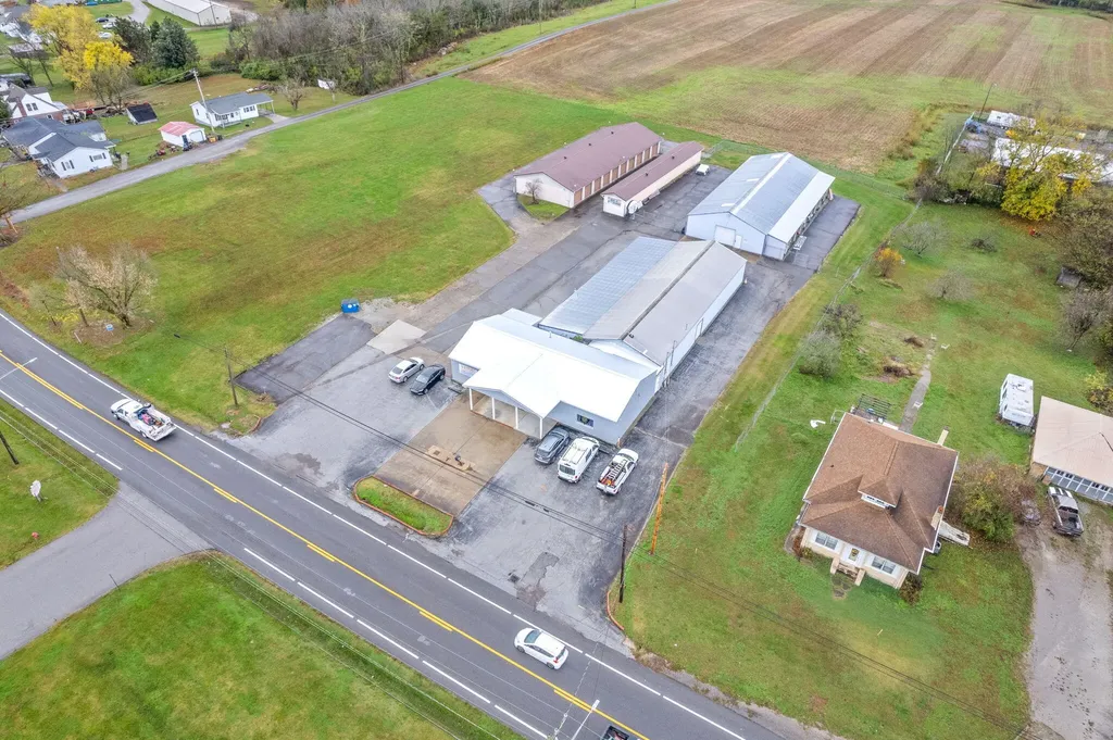 1411 W 7th Street Hopkinsville KY 42240