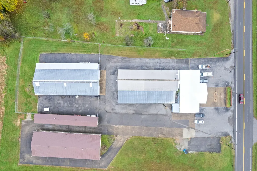 1411 W 7th Street Hopkinsville KY 42240