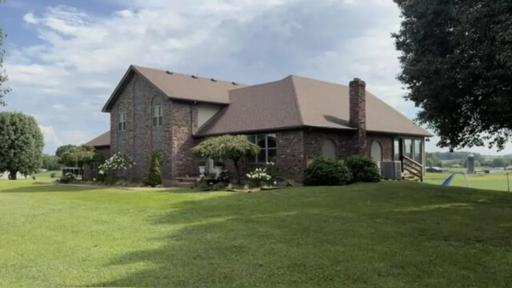 8645 Kentucky 39 Highway Somerset KY 42503