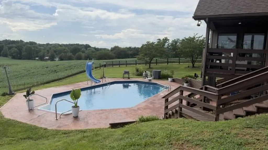8645 Kentucky 39 Highway Somerset KY 42503