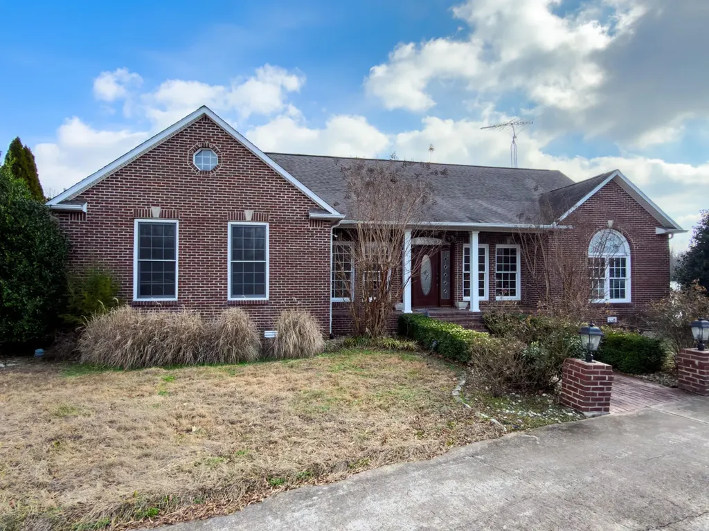 91 Sanders Lane Mayfield KY 42066