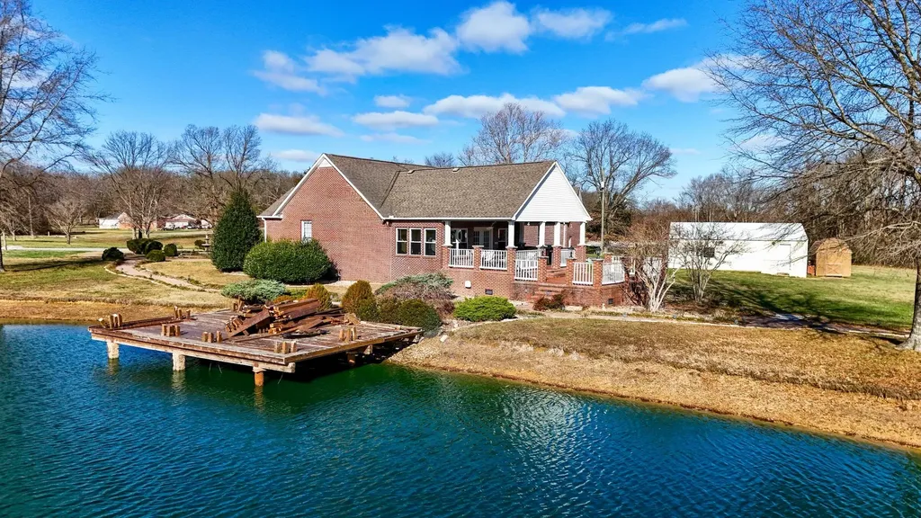 91 Sanders Lane Mayfield KY 42066