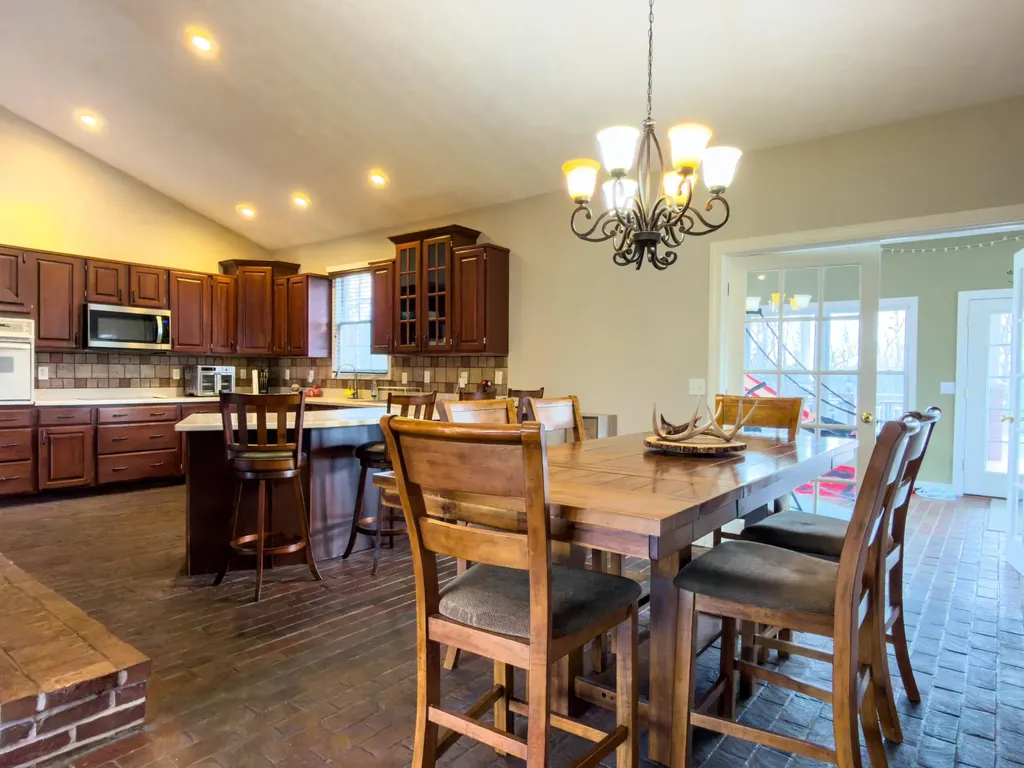 91 Sanders Lane Mayfield KY 42066