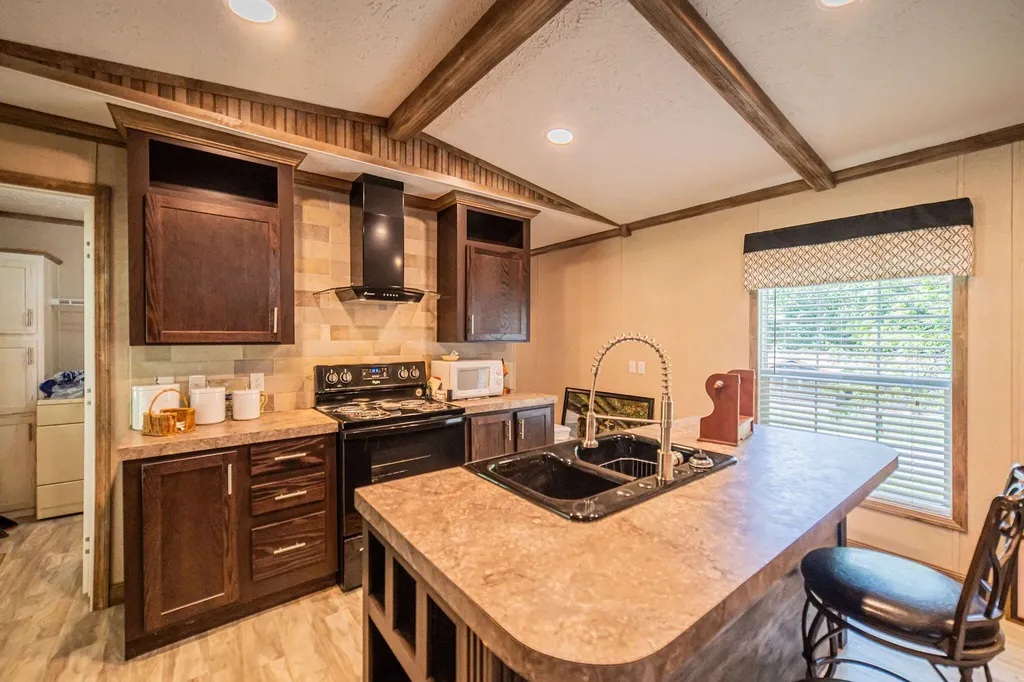53 Warbler Court Eddyville KY 42038