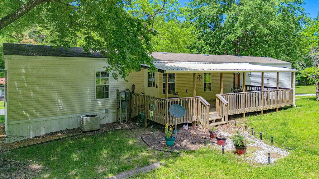53 Warbler Court Eddyville KY 42038