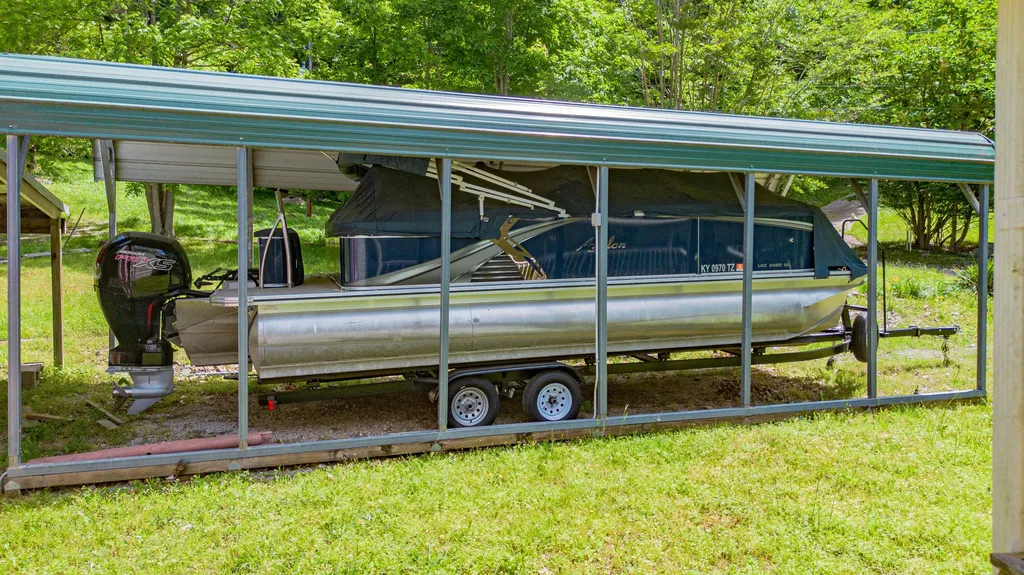 53 Warbler Court Eddyville KY 42038