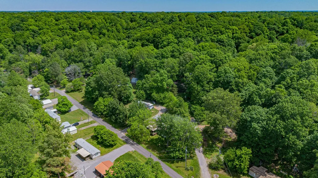 53 Warbler Court Eddyville KY 42038