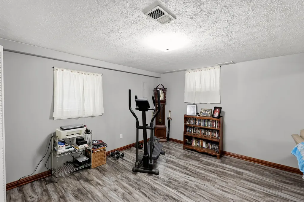 216 Robyn Drive Winchester KY 40391