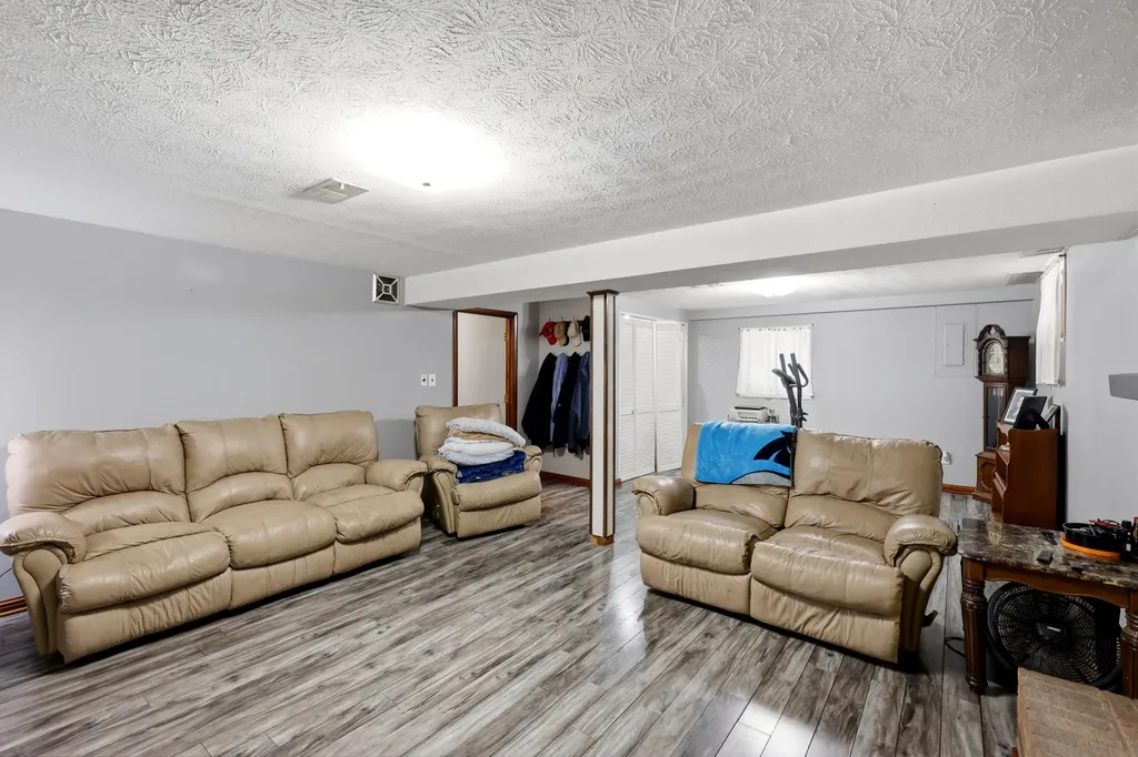 216 Robyn Drive Winchester KY 40391