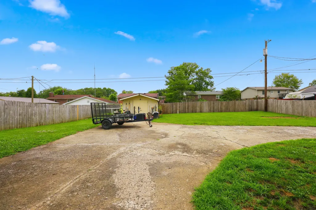 216 Robyn Drive Winchester KY 40391