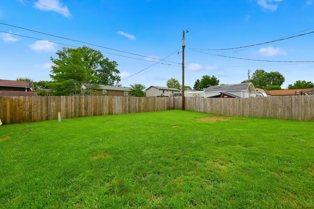 216 Robyn Drive Winchester KY 40391