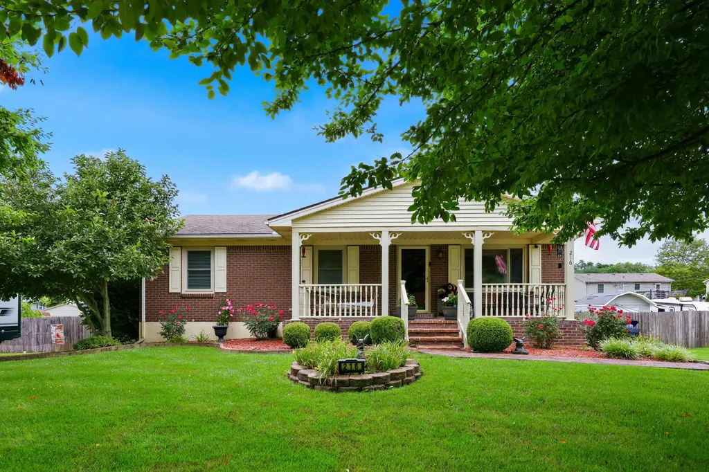 216 Robyn Drive Winchester KY 40391