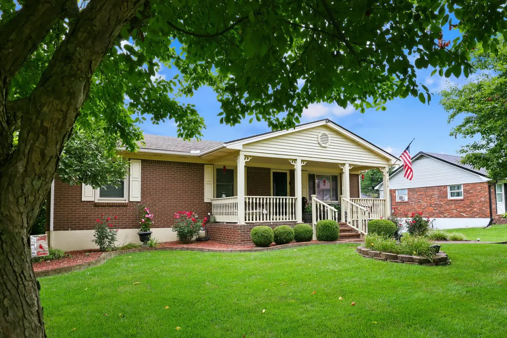 216 Robyn Drive Winchester KY 40391