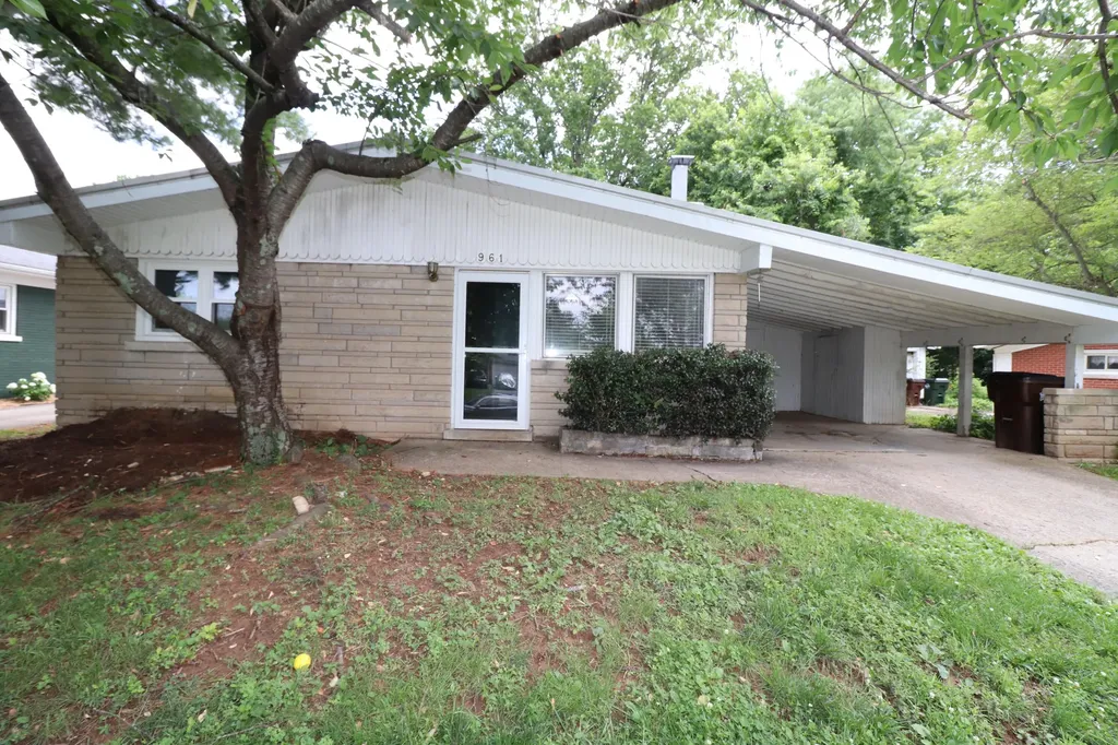 961 Maywick Drive Lexington KY 40504