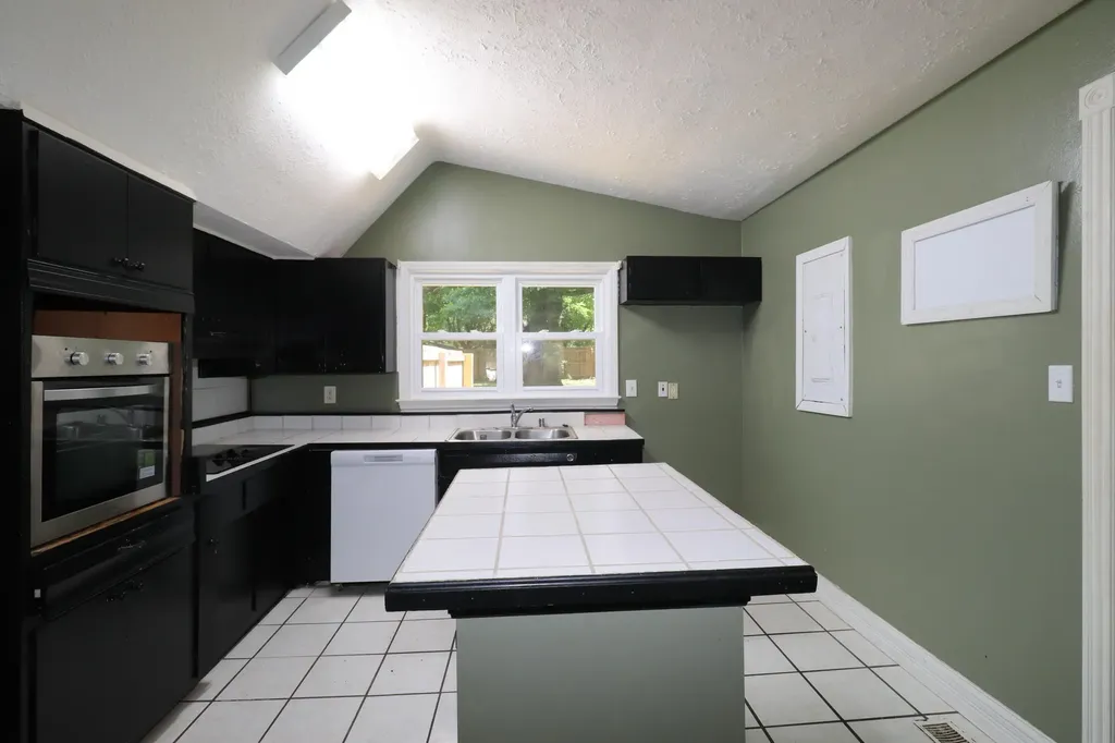 961 Maywick Drive Lexington KY 40504