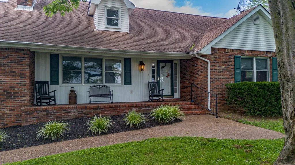 1575 Dyke Road Benton KY 42025