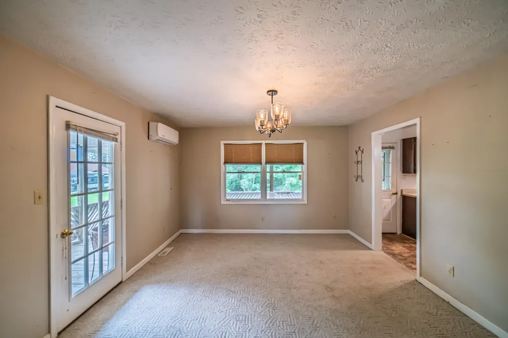 1575 Dyke Road Benton KY 42025