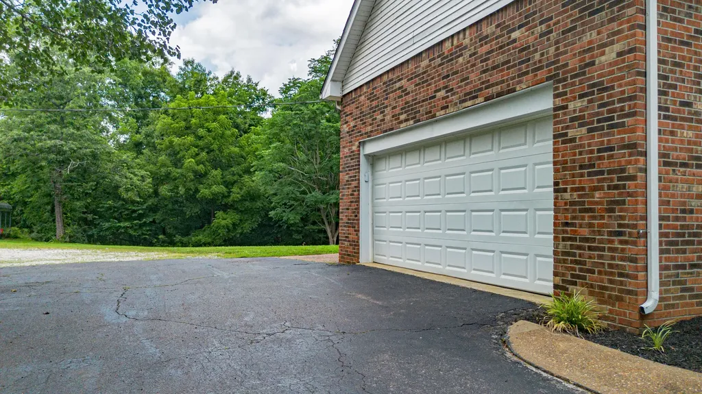 1575 Dyke Road Benton KY 42025