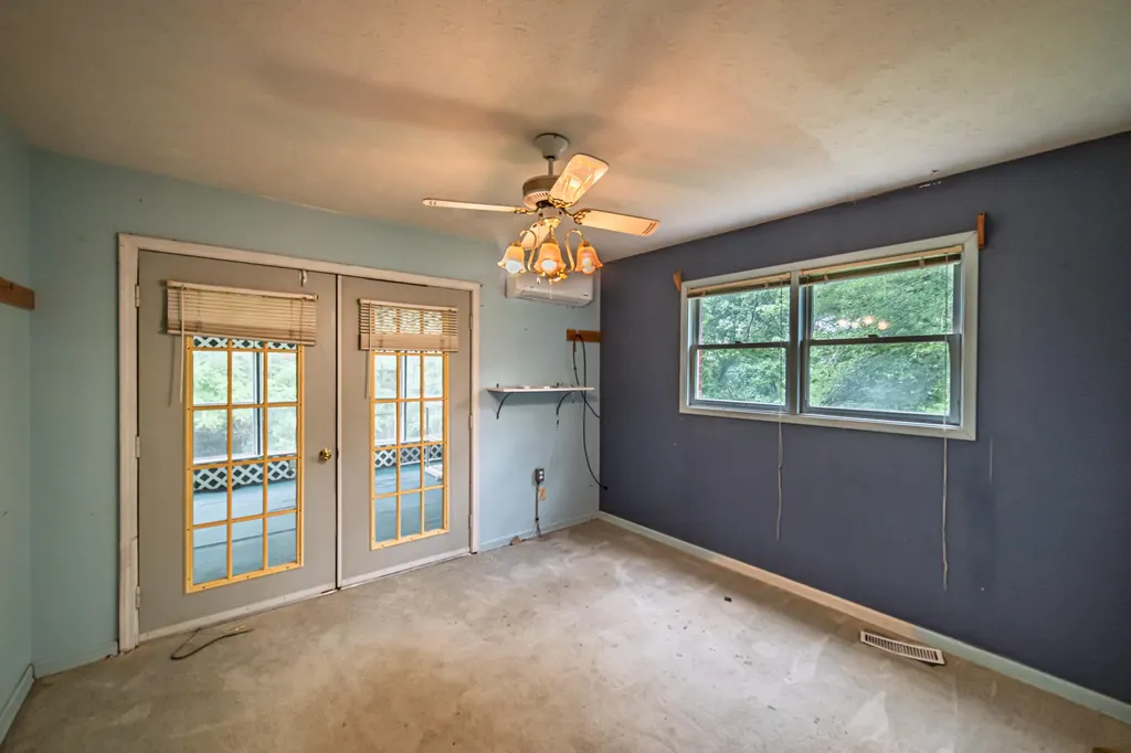1575 Dyke Road Benton KY 42025