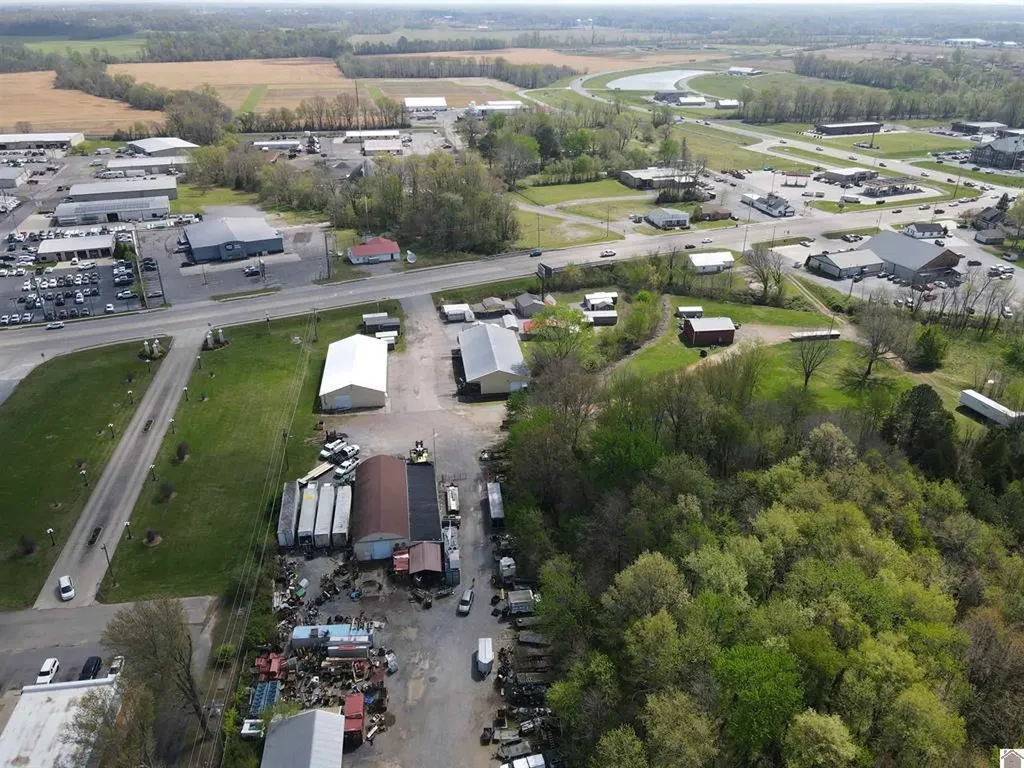 1179 U.s. 45 Mayfield KY 42066