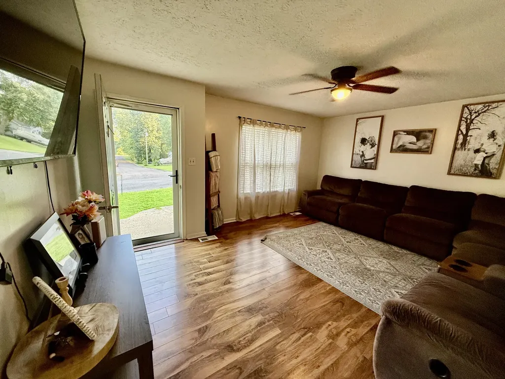 609 Highland Street Mayfield KY 42066