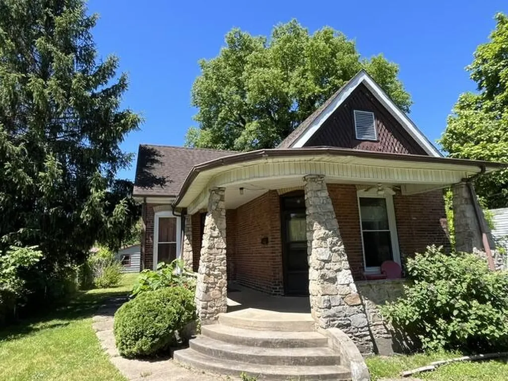 1227 S 6th Street Paducah KY 42003
