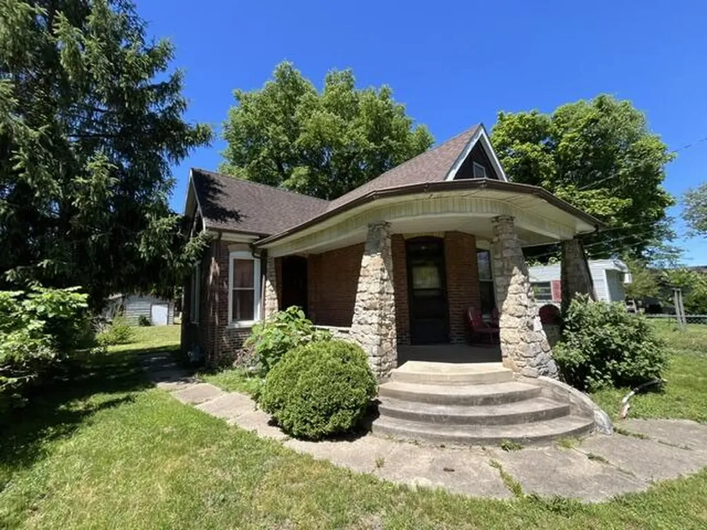 1227 S 6th Street Paducah KY 42003