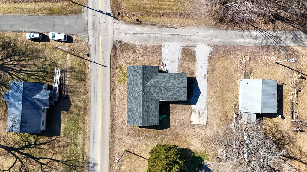 408 2nd Street La Center KY 42056