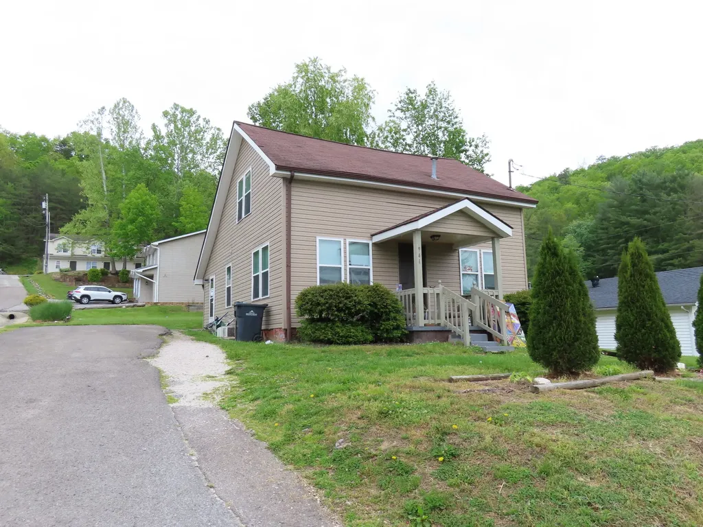 939 Piedmont Street Morehead KY 40351