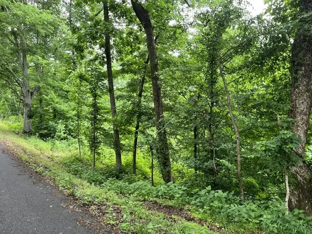 449 Baker Lane Cadiz KY 42211