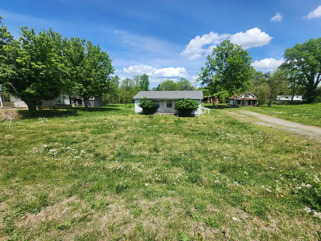 76 Boyds Landing Road Cadiz KY 42211