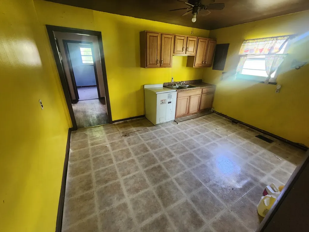 76 Boyds Landing Road Cadiz KY 42211