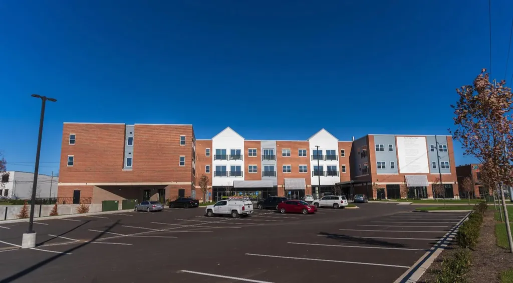 576 E Third Lexington KY 40508