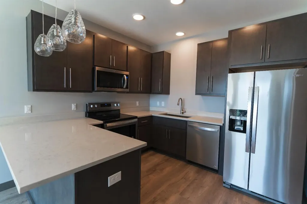 576 E Third Lexington KY 40508