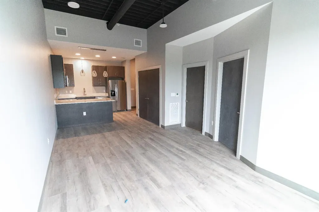 576 E Third Lexington KY 40508