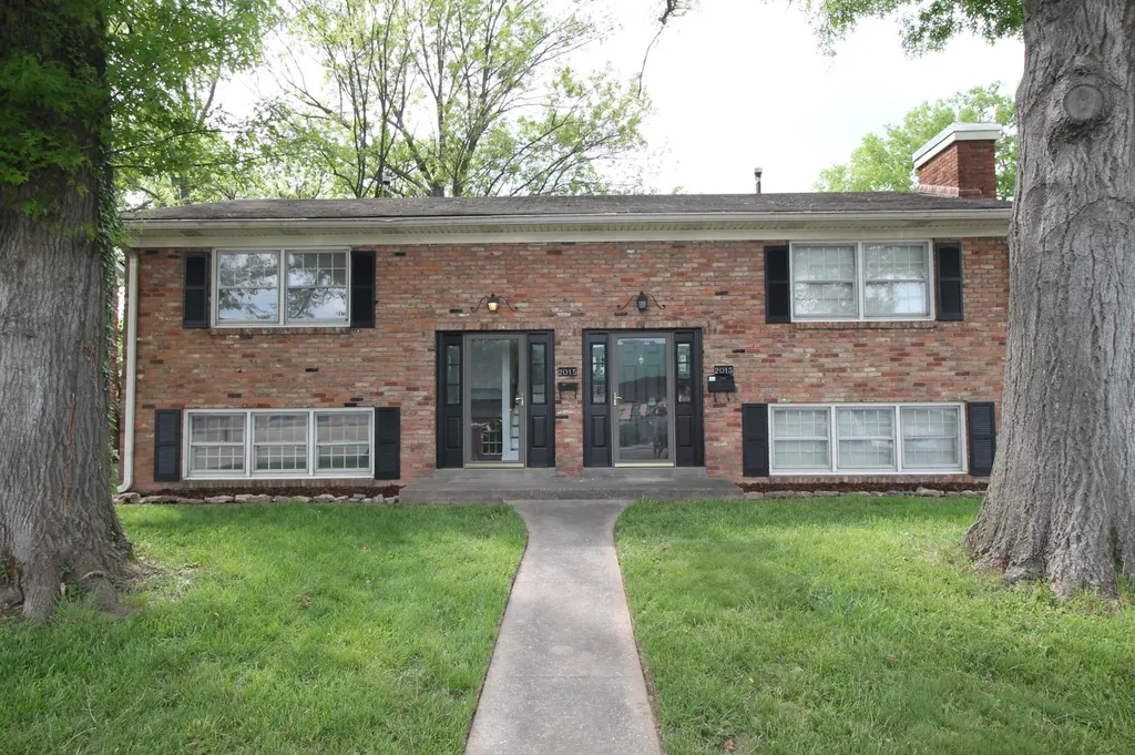 2015 Garden Springs Drive Lexington KY 40504