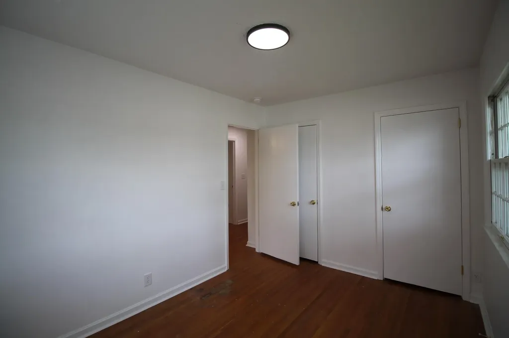 2015 Garden Springs Drive Lexington KY 40504
