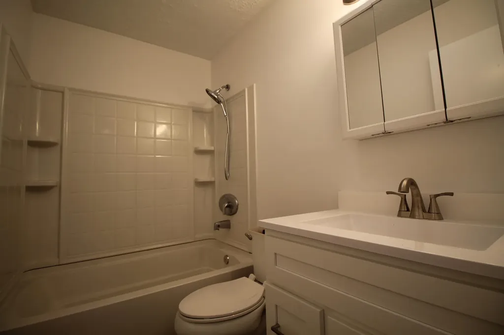 2015 Garden Springs Drive Lexington KY 40504