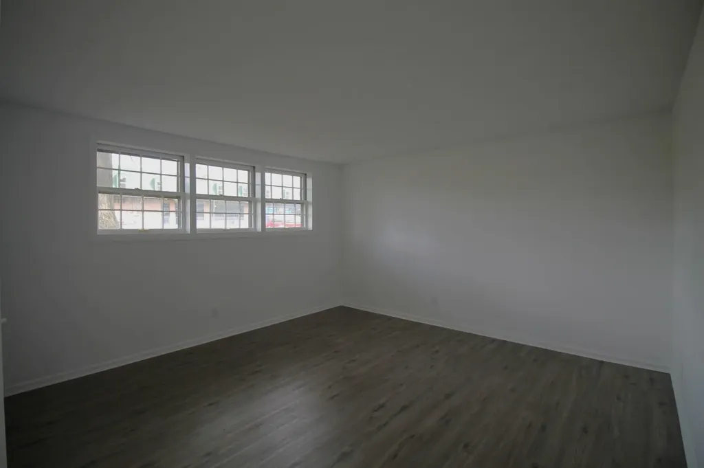 2015 Garden Springs Drive Lexington KY 40504