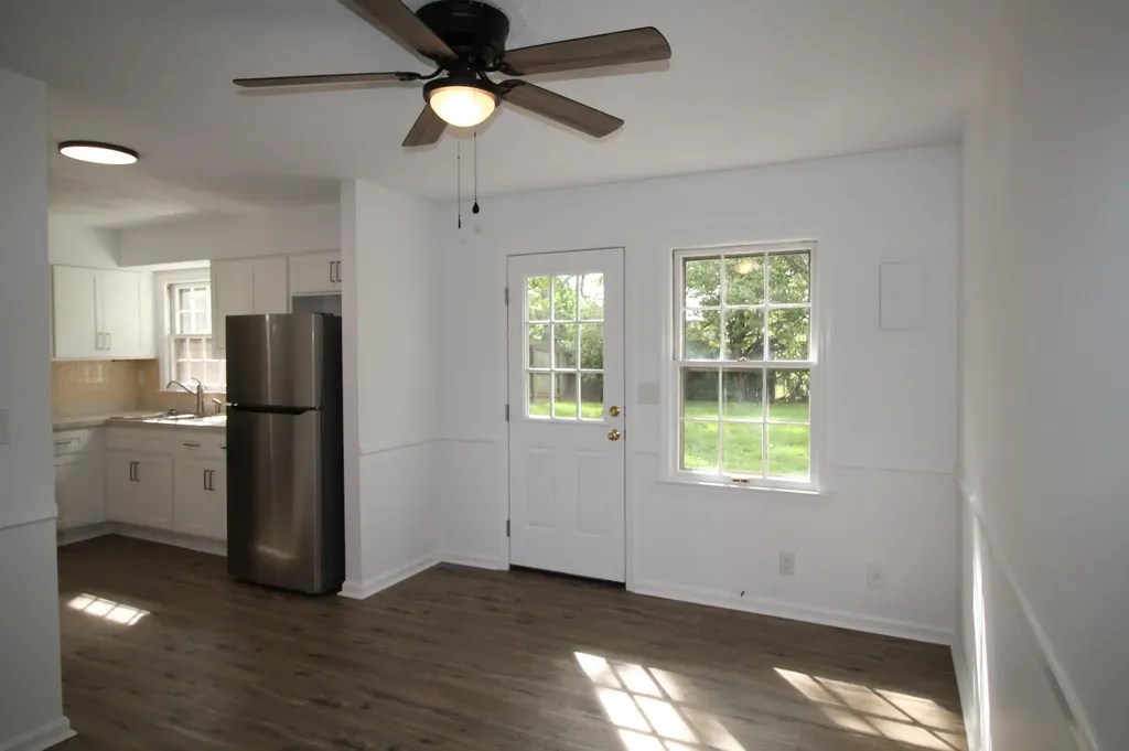 2015 Garden Springs Drive Lexington KY 40504