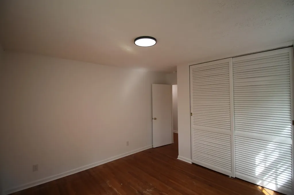 2015 Garden Springs Drive Lexington KY 40504