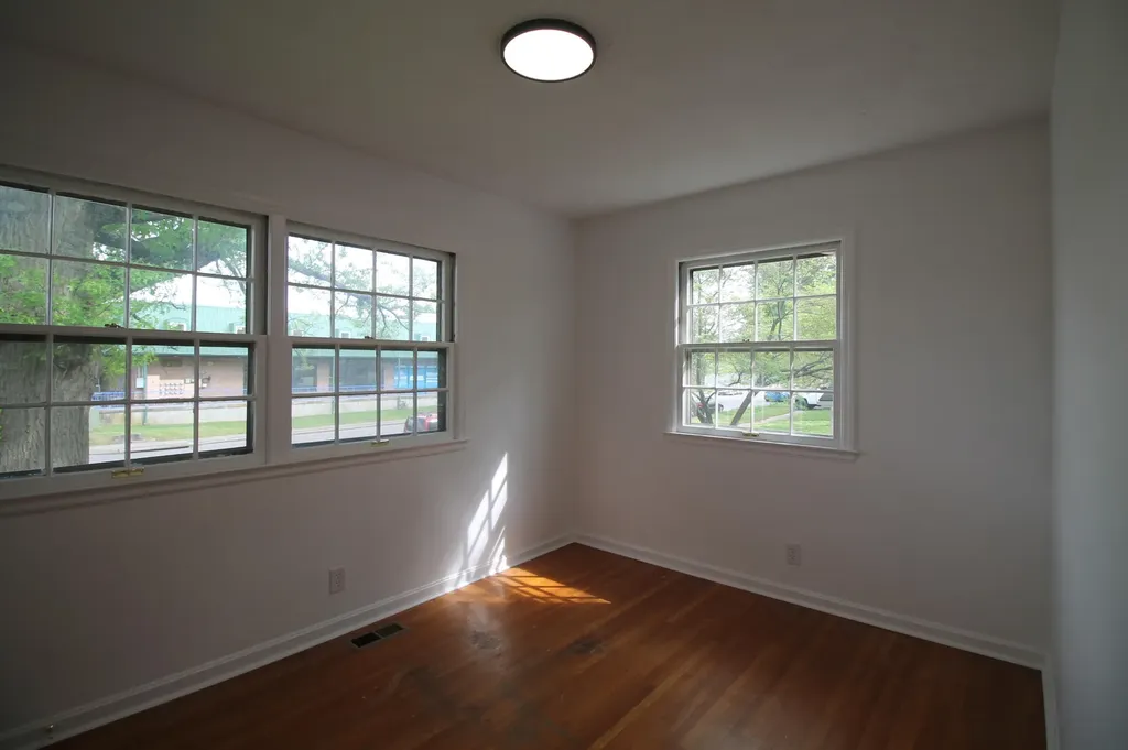 2015 Garden Springs Drive Lexington KY 40504