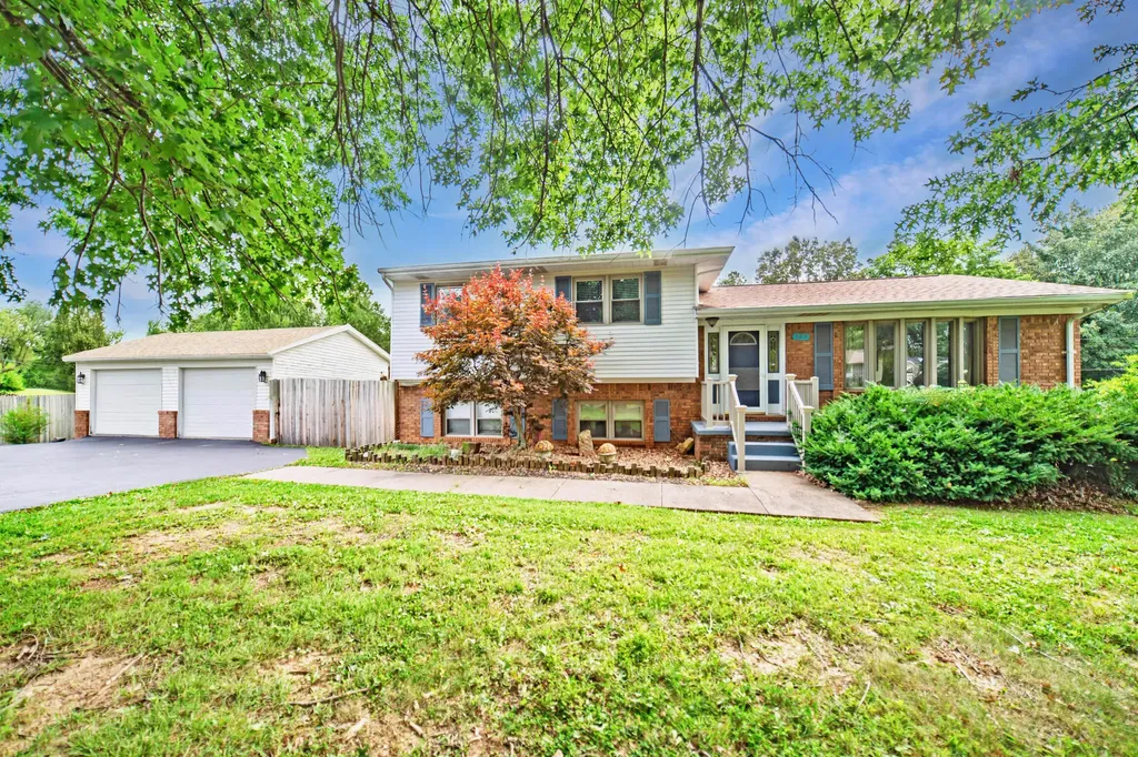 125 Whipporwill Drive Marion KY 42064