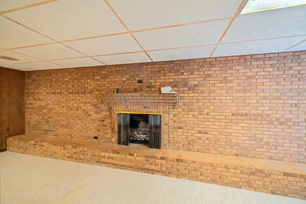 125 Whipporwill Drive Marion KY 42064