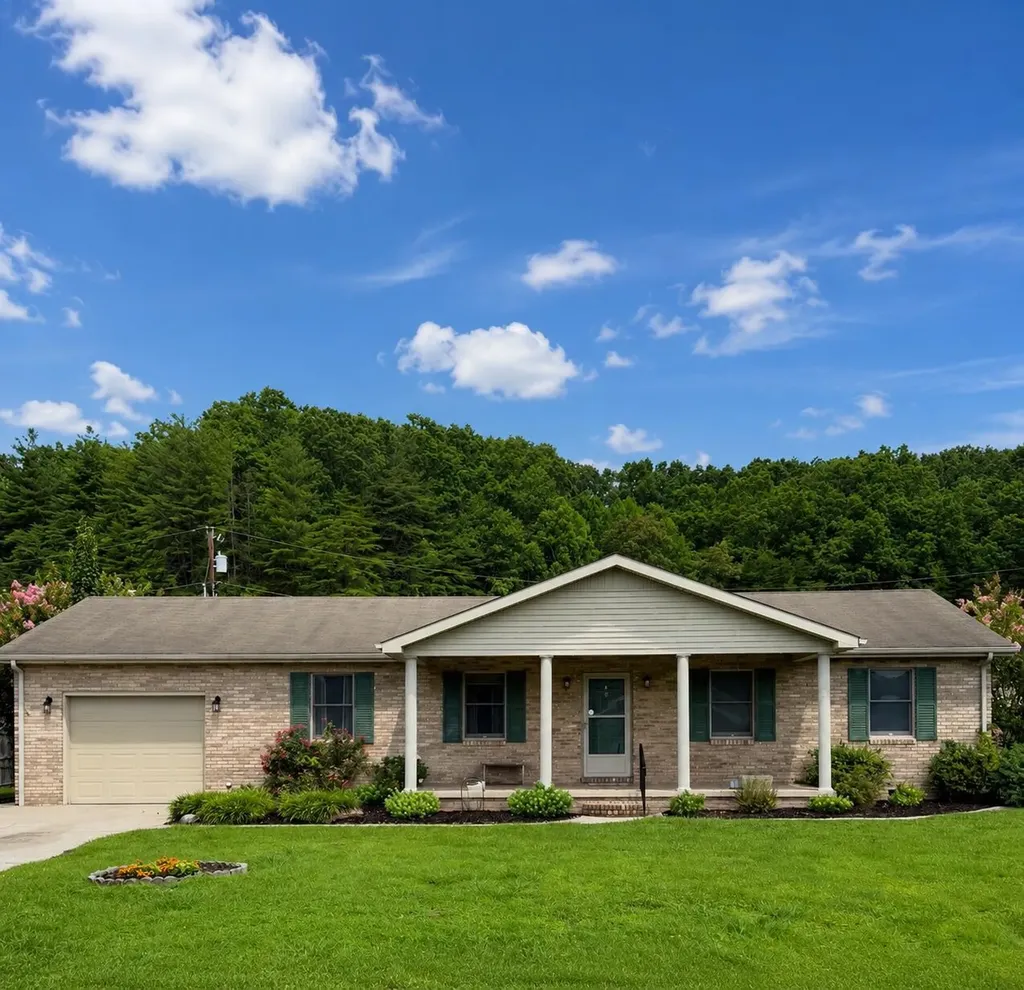 43 Brandon Lane Barbourville KY 40906